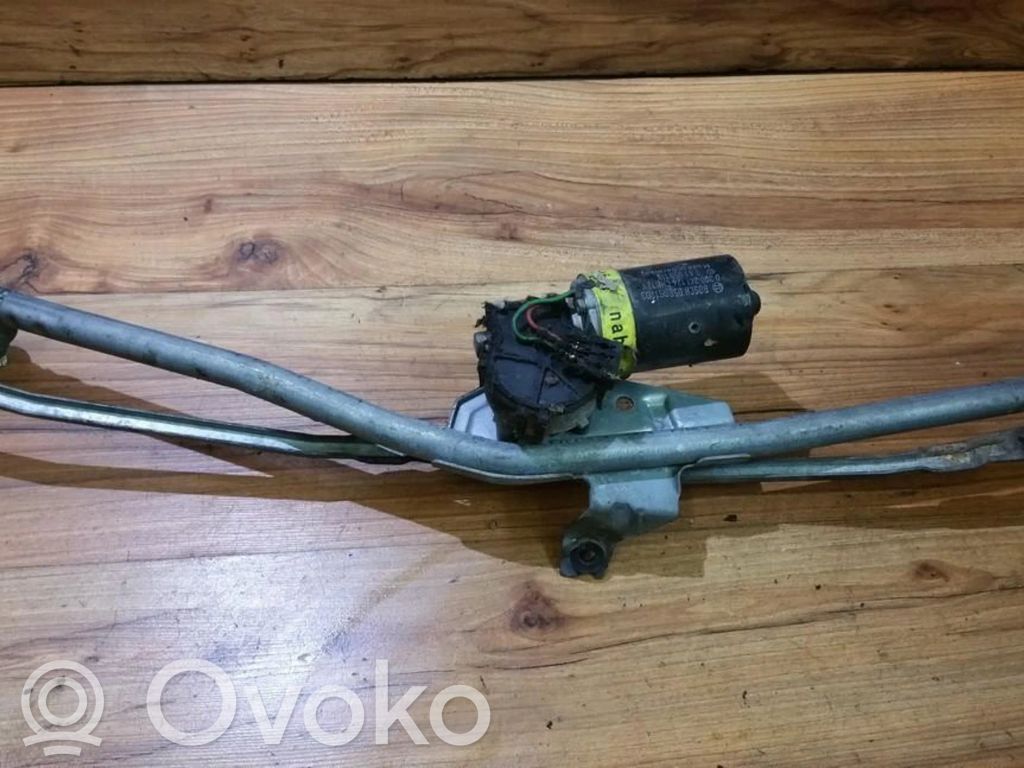 Volkswagen PASSAT B4 Mechanizm i silniczek wycieraczek szyby przedniej / czołowej 