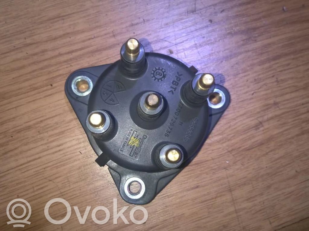 Renault 19 Spark distributor cap 