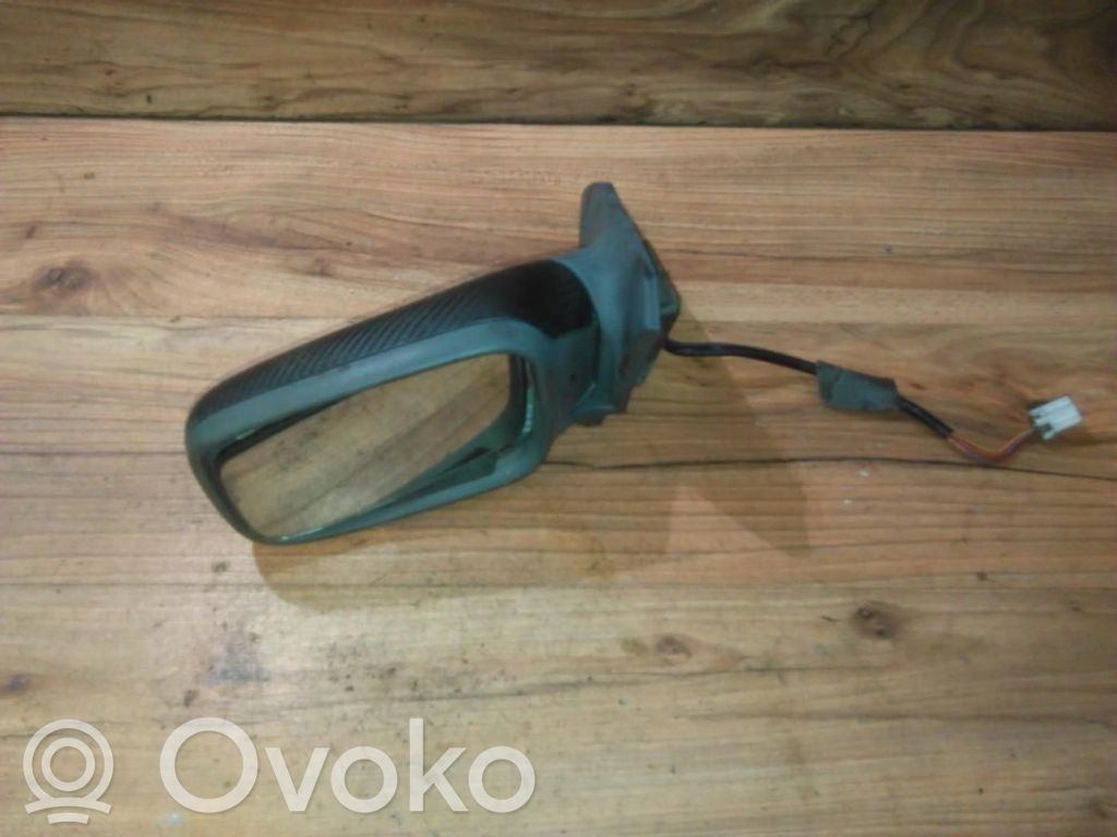 Etuoven sähköinen sivupeili   E10117373,E10117373