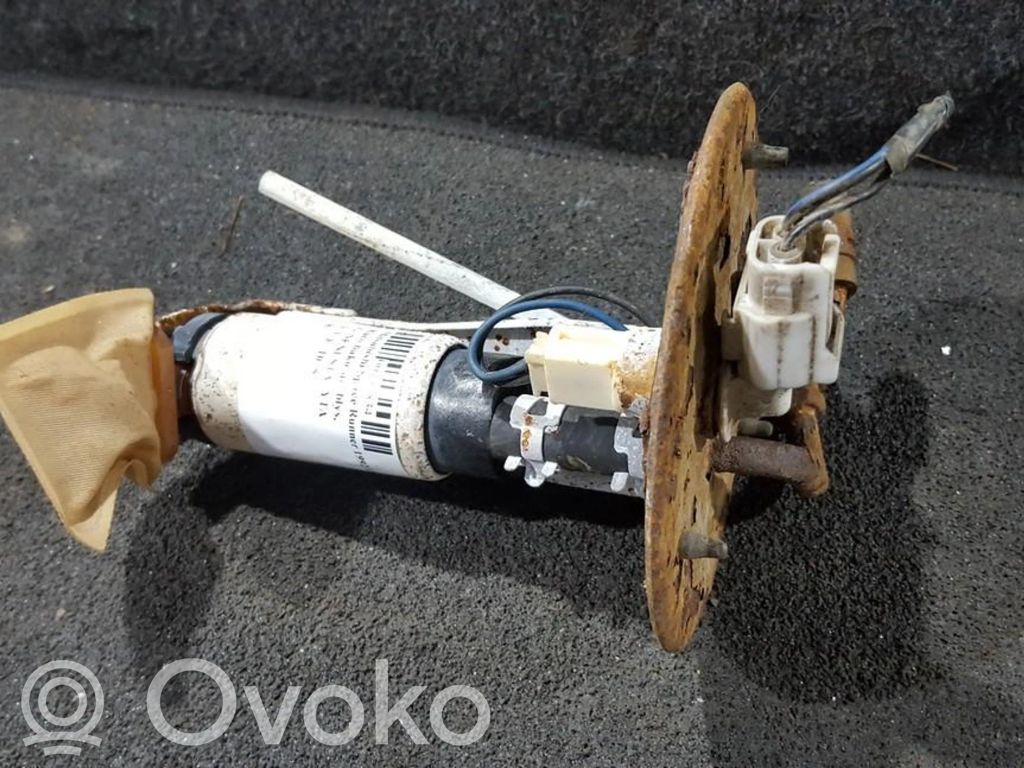 Polttoainesäiliön pumppu