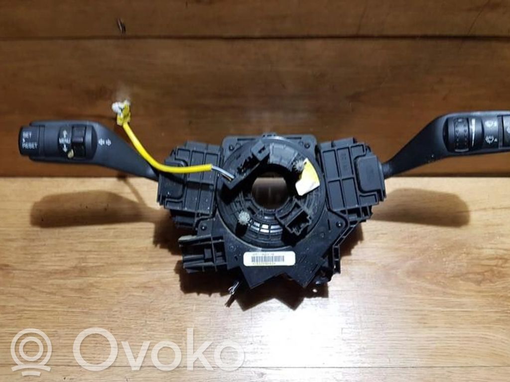 Ford Focus Leva/interruttore dell’indicatore di direzione e tergicristallo
