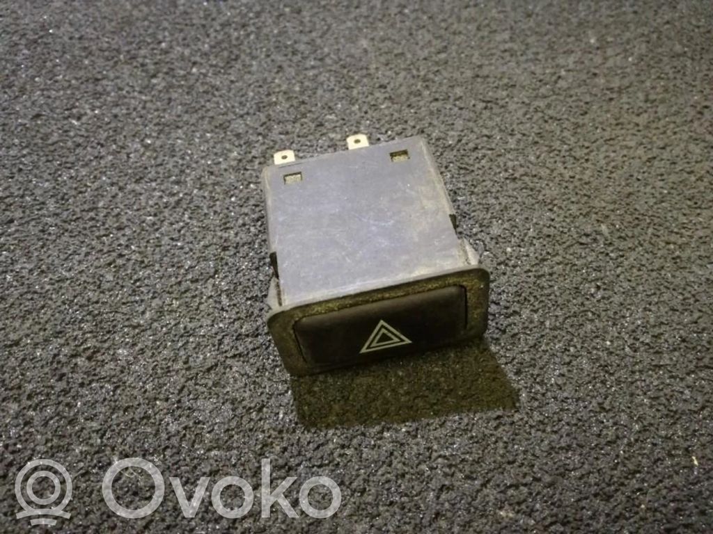 Hazard light switch   SAEQC80FK5023,SAEQC80FK5023
