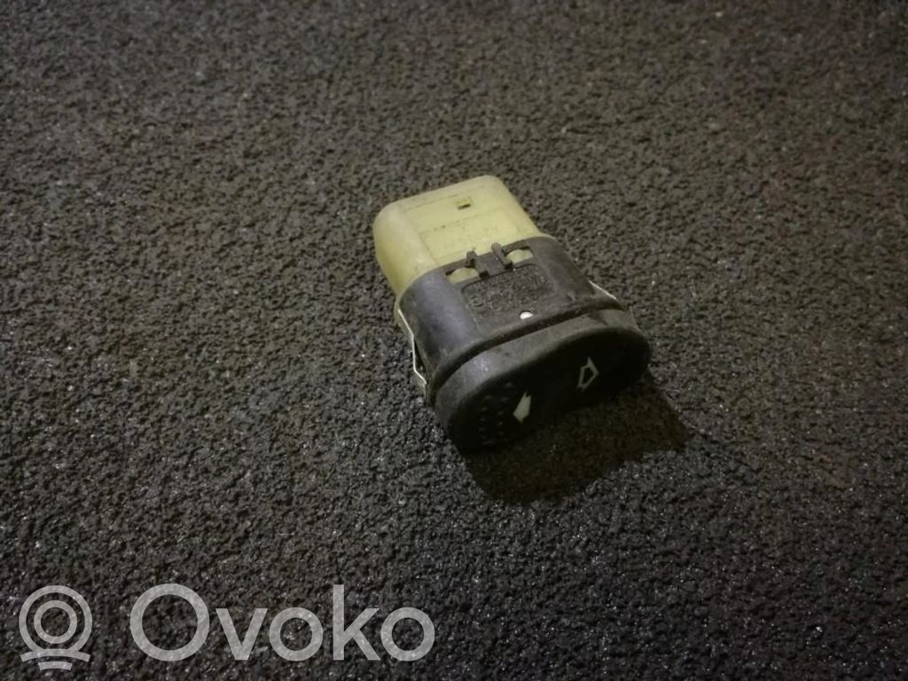 Ford Focus Electric window control switch 