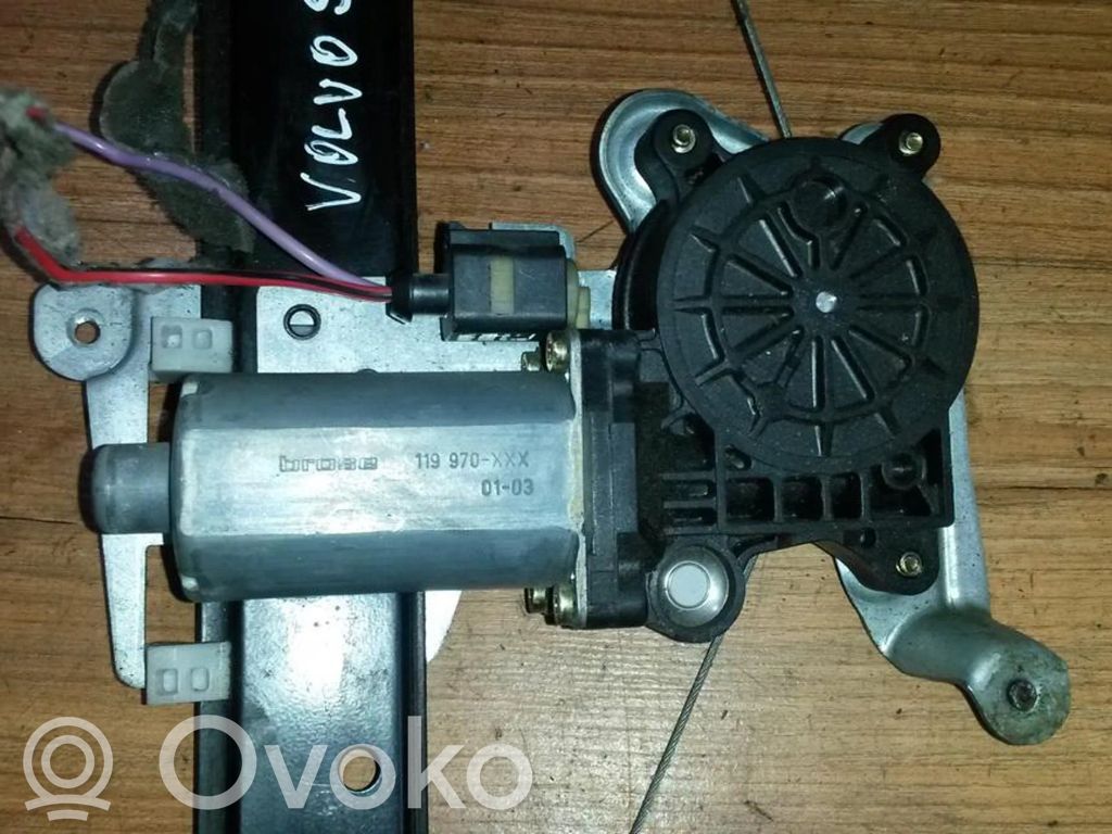 Volvo S60 Silniczek podnoszenia szyby drzwi tylnych 