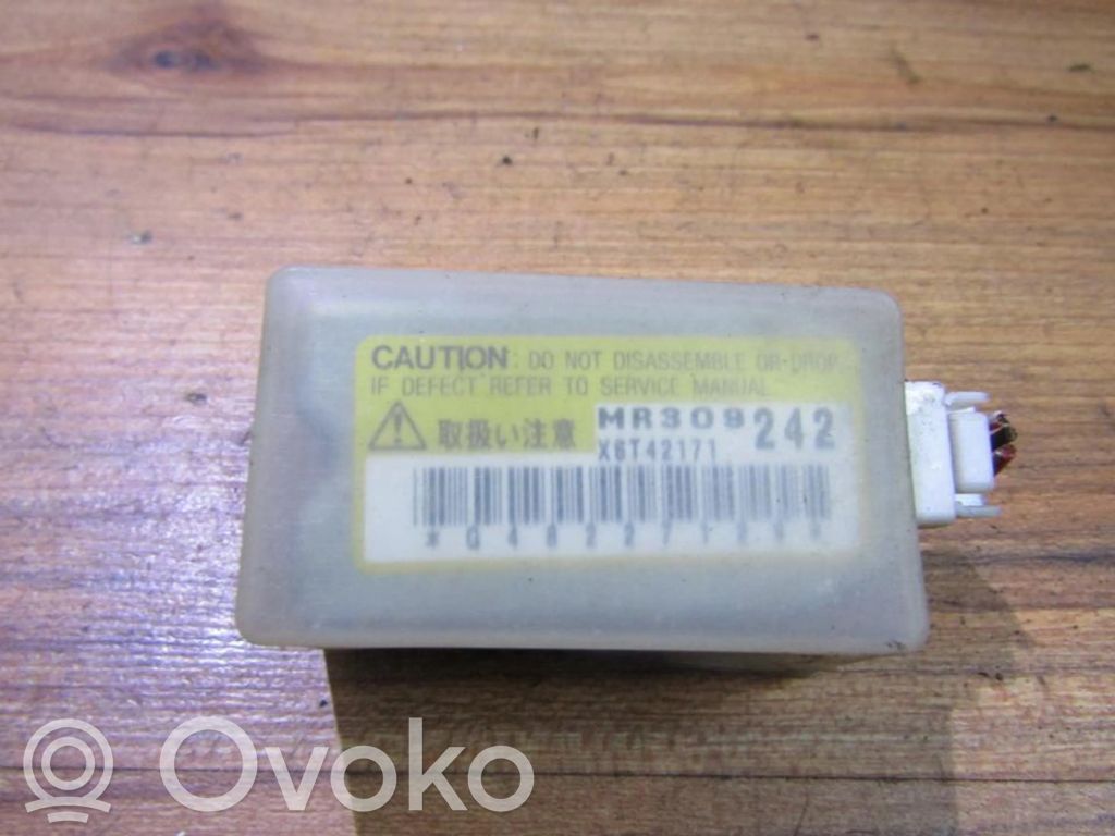 Mitsubishi Galant Senzor impact/declanșare airbag 