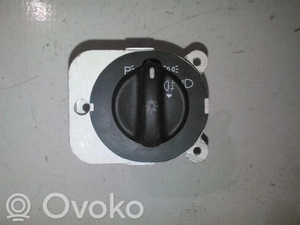 Ford Mondeo MK II Interruptor de luz 