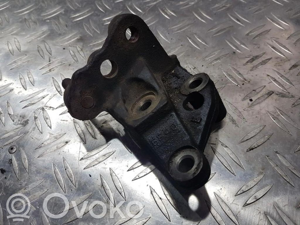 Soporte de montaje del motor (Usadas)
