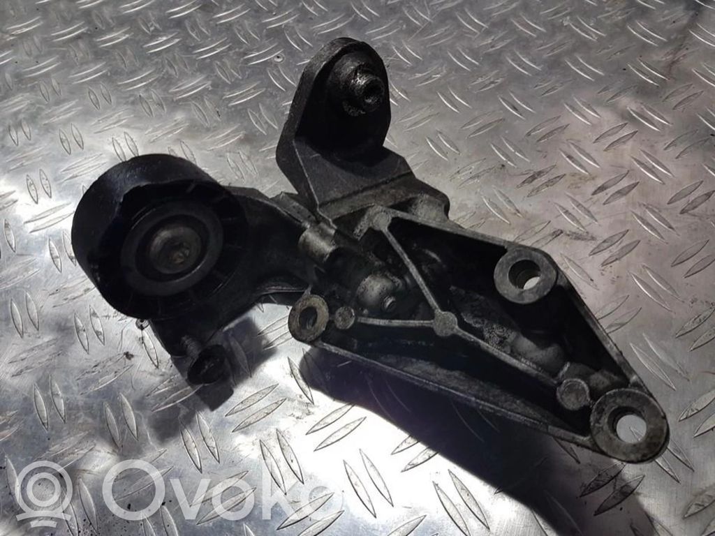 Ford Mondeo Mk III Supporto di montaggio del motore (usato)