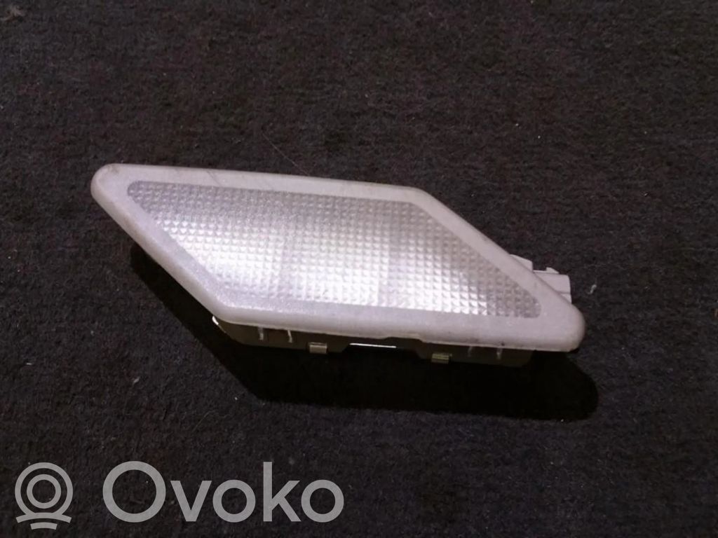 BMW 3 E36 Takaistuimen valo 