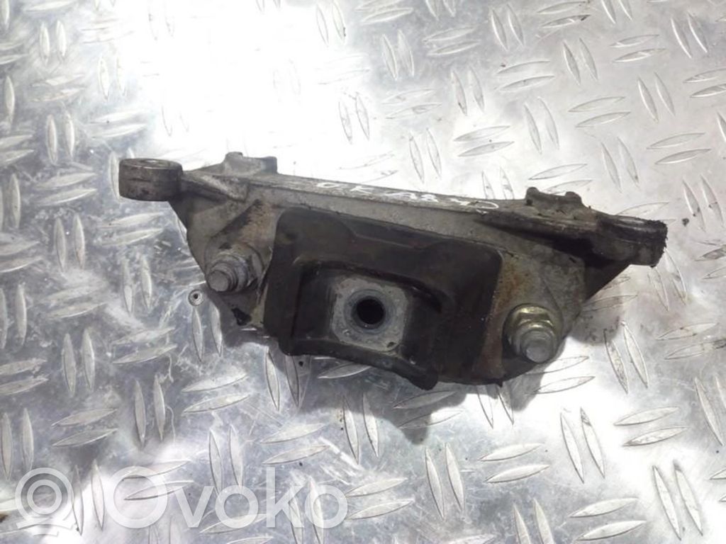 Renault Megane II Supporto di montaggio del motore