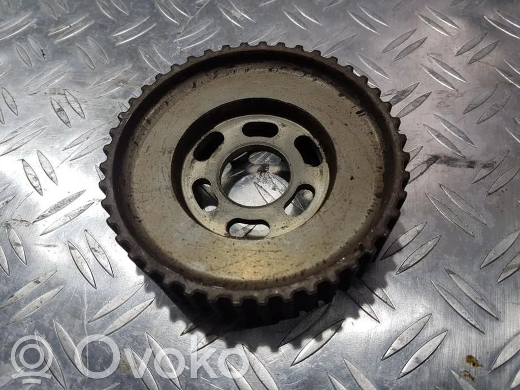 Volkswagen Golf IV Pinion pompă combustibil (fulie) 
