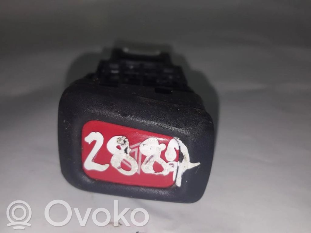 Nissan Almera N16 Comutator lumini pericol