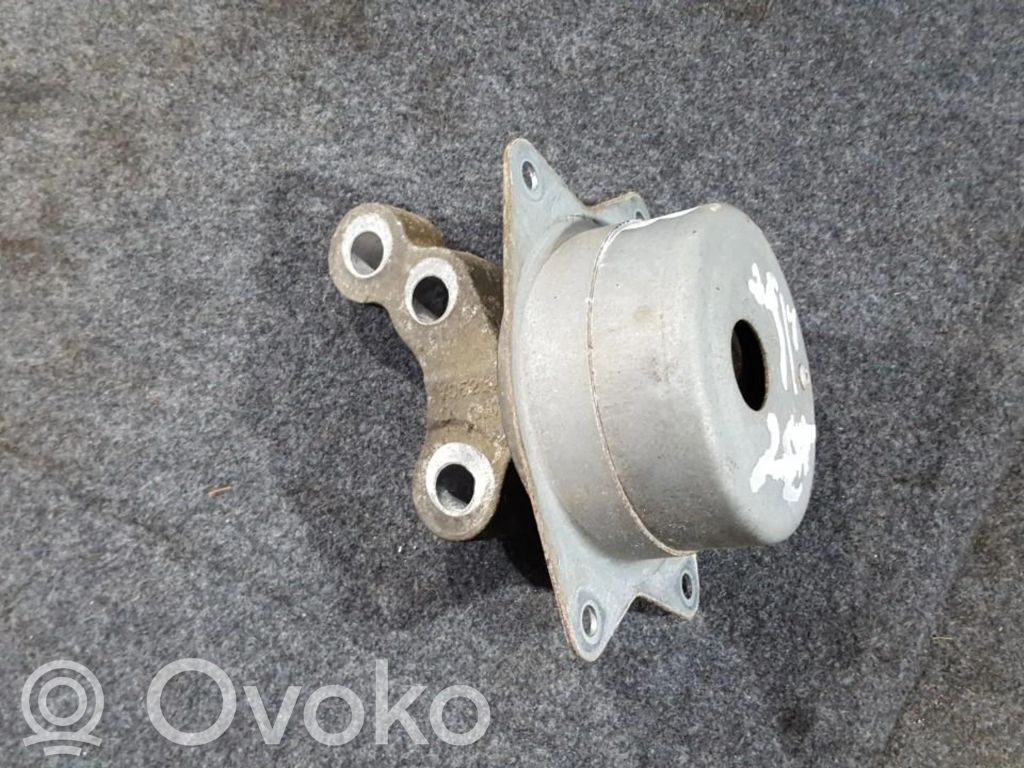 Saab 9-3 Ver2 Moottorin kiinnikekorvake 