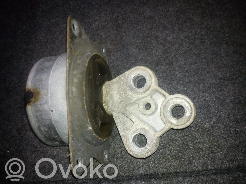 Opel Vectra C Soporte de montaje del motor 