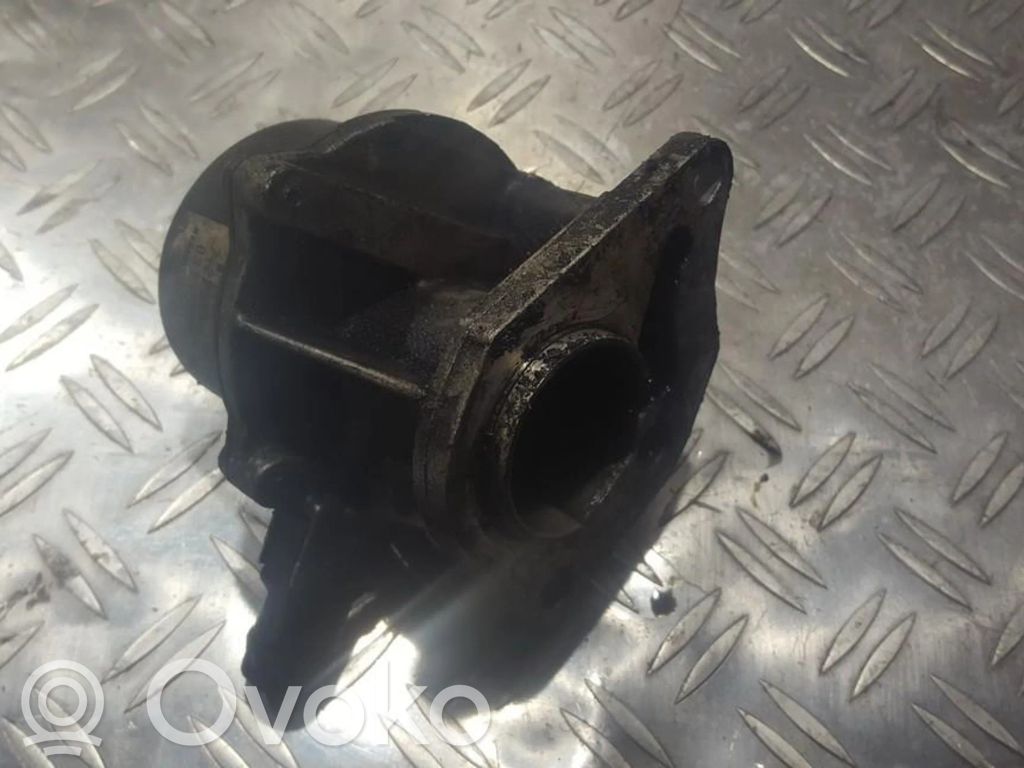 Alipainepumppu   8200113585,8200113585