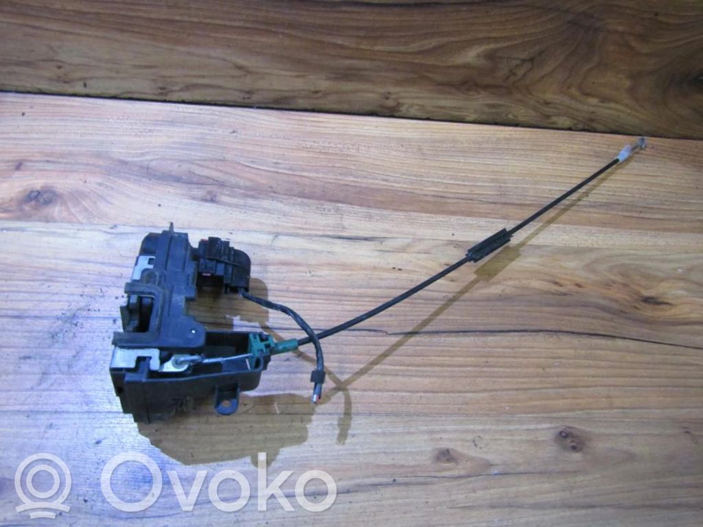 Etuoven lukko   13105936,13105936