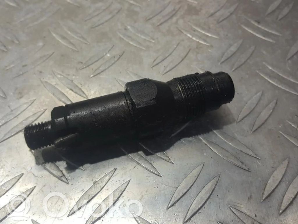 Polttoainesuutin   LCR6736001,LCR6736001