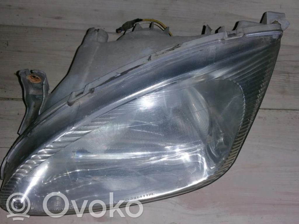 Phare frontale   083211117L,083211117L,083211117L,083211117L