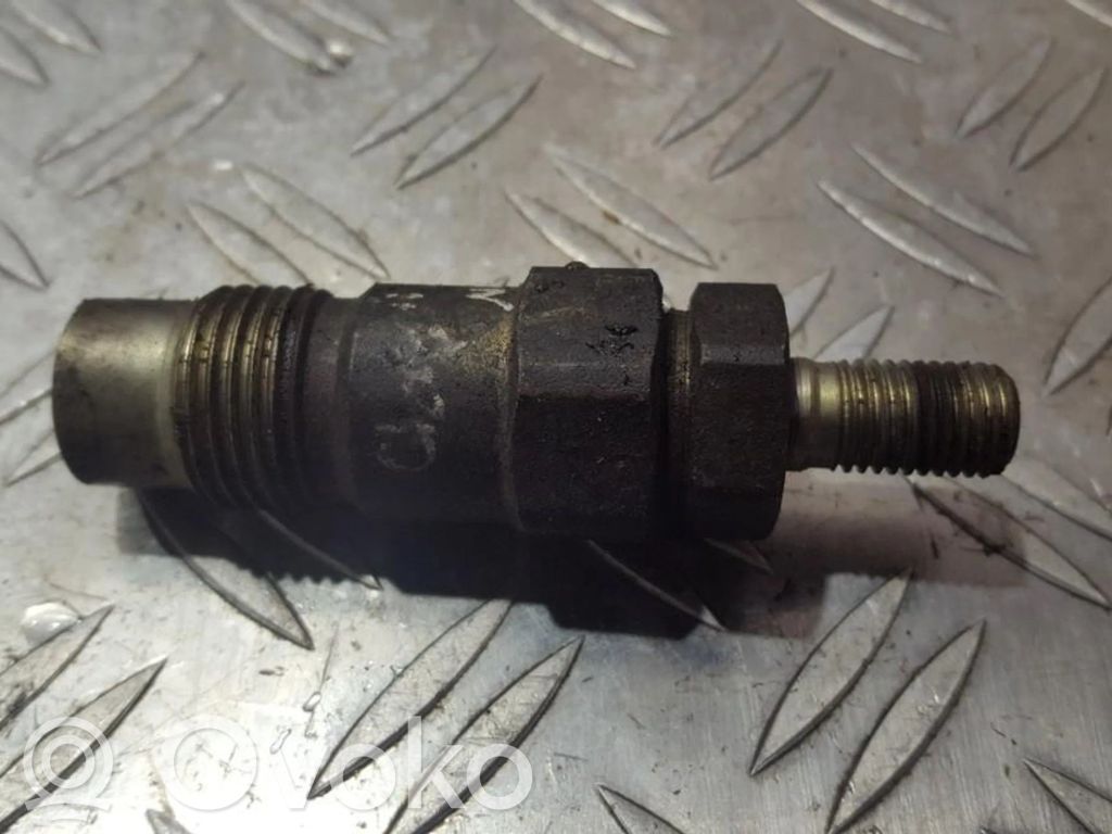 Inyector de combustible   71B1361,71B1361