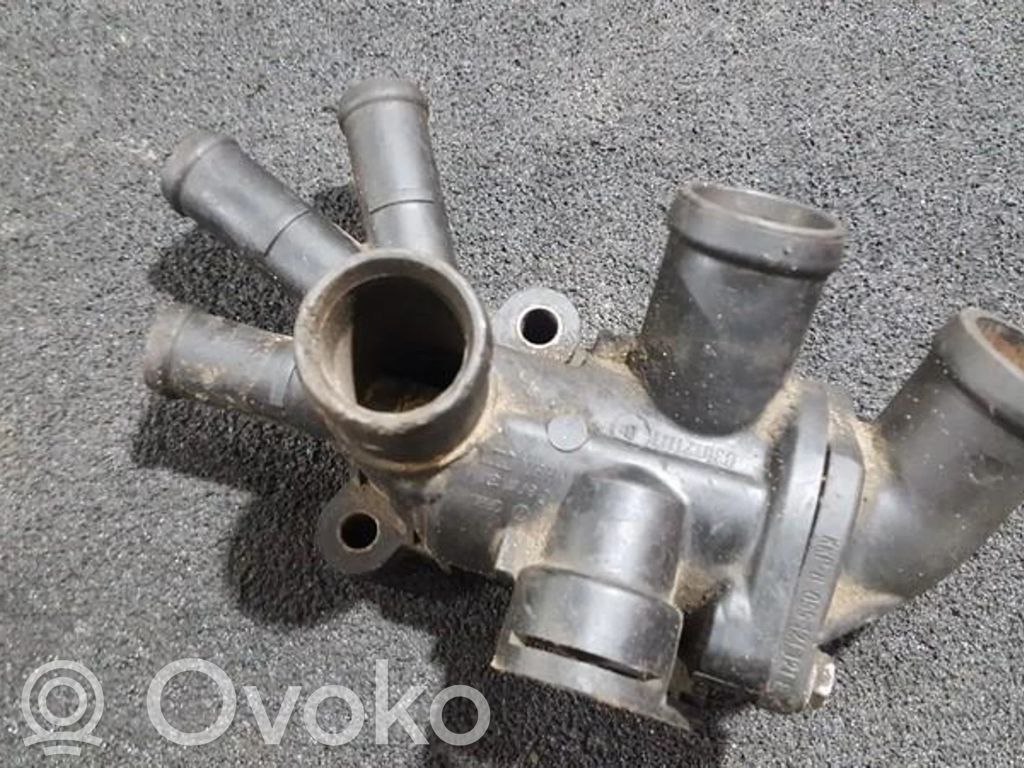 Volkswagen Golf II Caurulīte (-es) / šļūtene (-es) 
