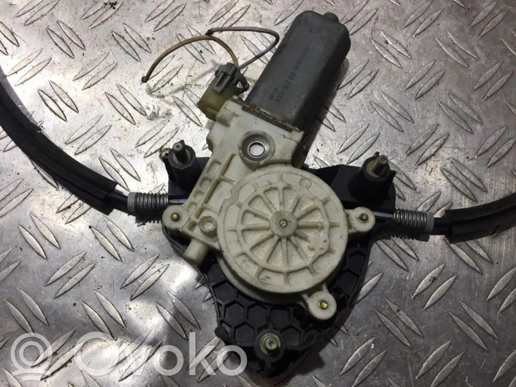 Renault Clio II Motor del regulador de la ventanilla de la puerta delantera 