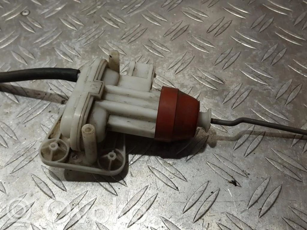 Audi 80 90 S2 B4 Pompă vacuum închidere centralizată