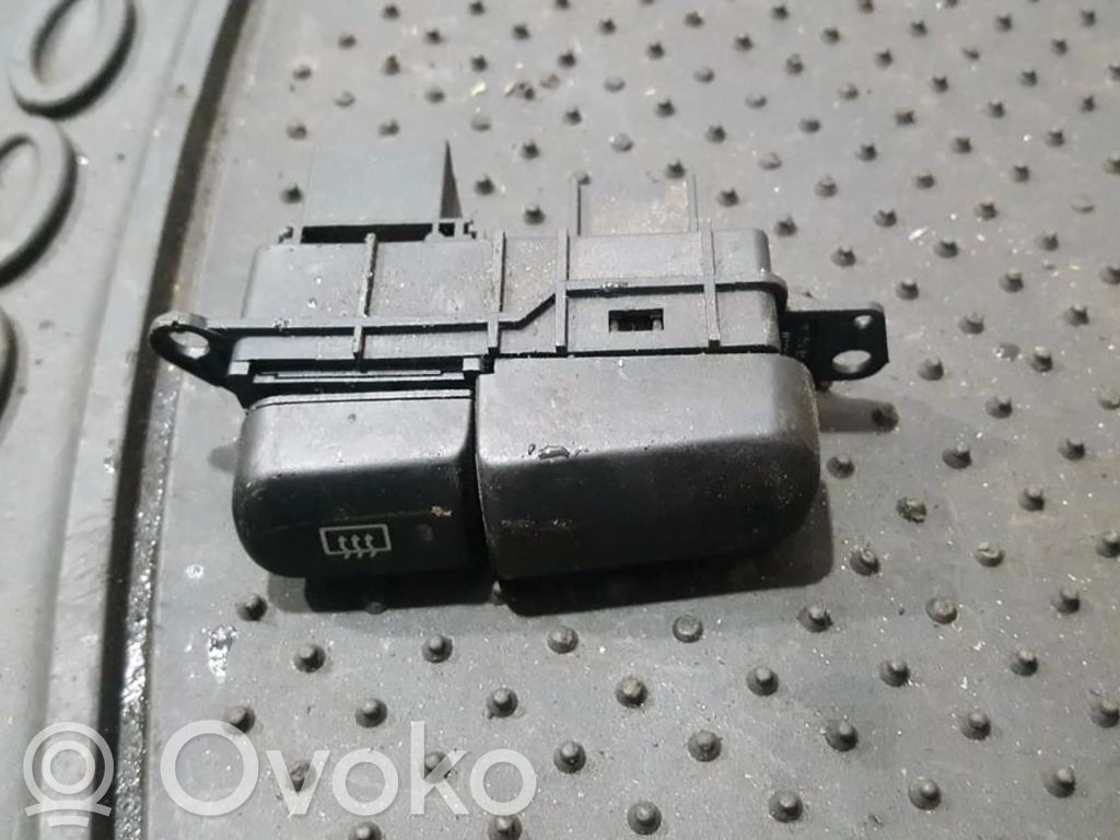 Mitsubishi Carisma Comutator încălzire parbriz/lunetă 