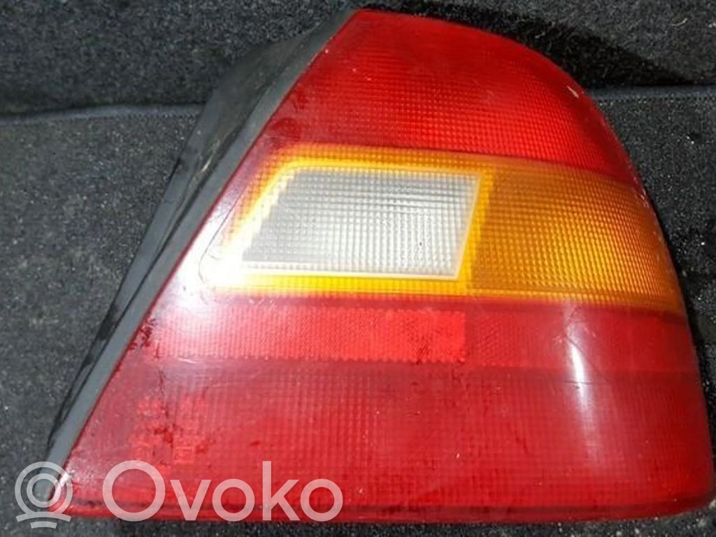 Rear/tail lights