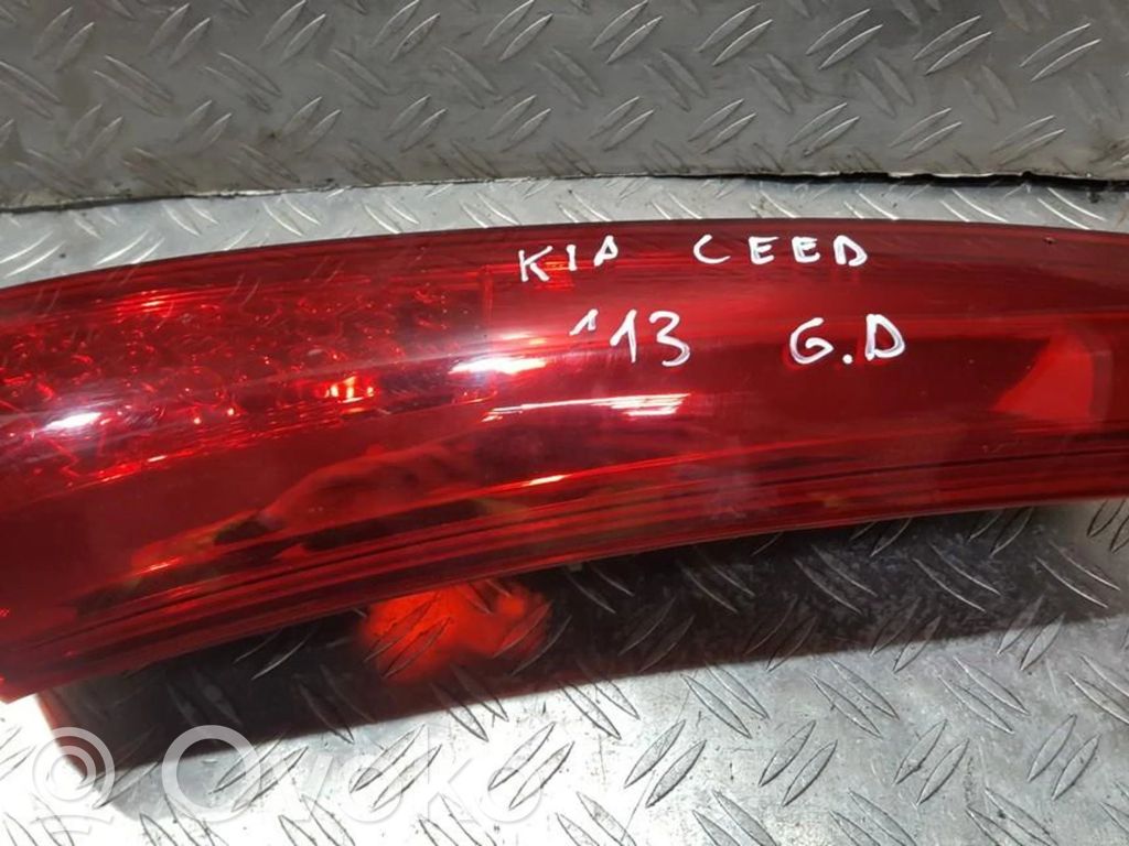 Luz trasera/de freno   924041H3,924041H3,924041H3,924041H3