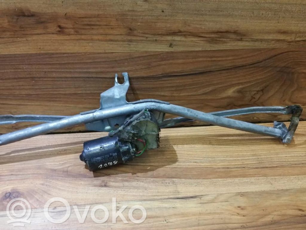 Volkswagen PASSAT B3 Motor și paralelogram ștergător parbriz 