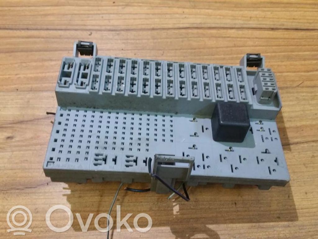 Opel Astra F Set scatola dei fusibili