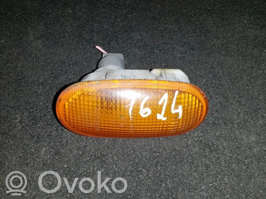 Seitenblinker   E20191048,E26R0191048,E20191048,E26R0191048