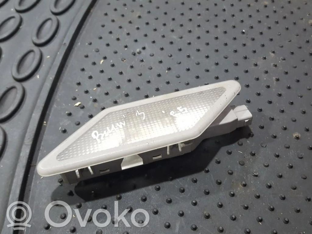 BMW 3 E36 Lampă scaun spate 
