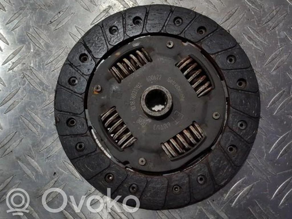 Opel Corsa B Sankabos diskas 