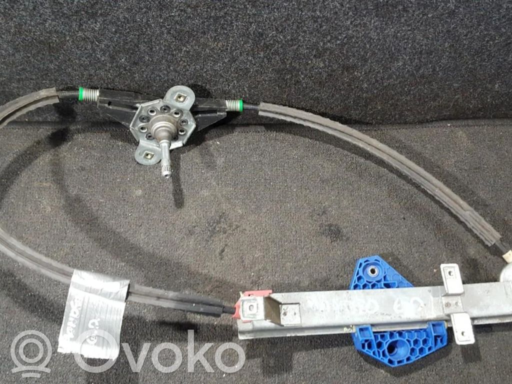 Ford Mondeo MK II Alzacristalli del portellone scorrevole con motorino 