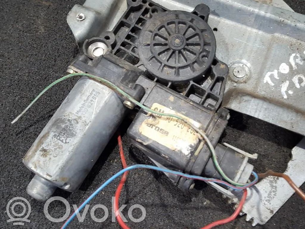 Opel Tigra A Motorino alzacristalli della portiera anteriore