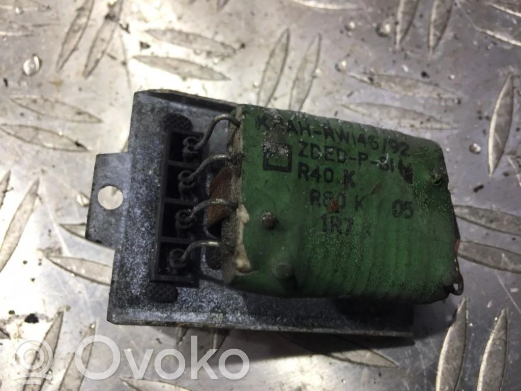Volkswagen Transporter - Caravelle T4 Relé del ventilador del refrigerador 