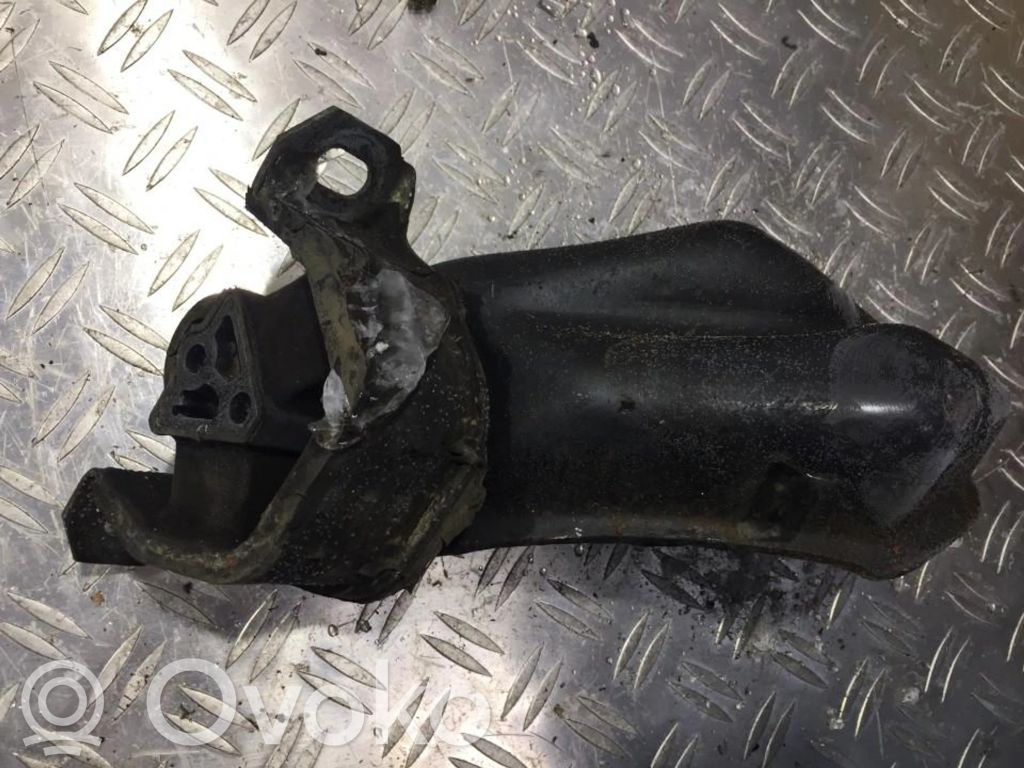 Opel Corsa B Engine mount bracket 