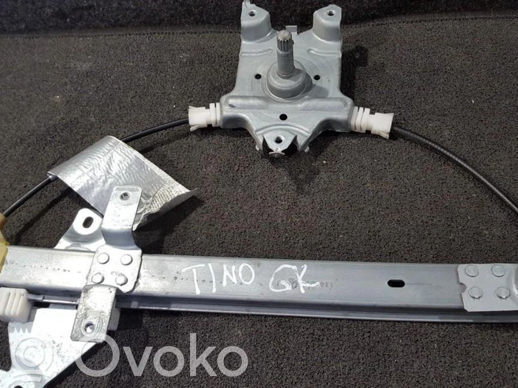 Nissan Almera Tino Alzacristalli del portellone scorrevole con motorino 
