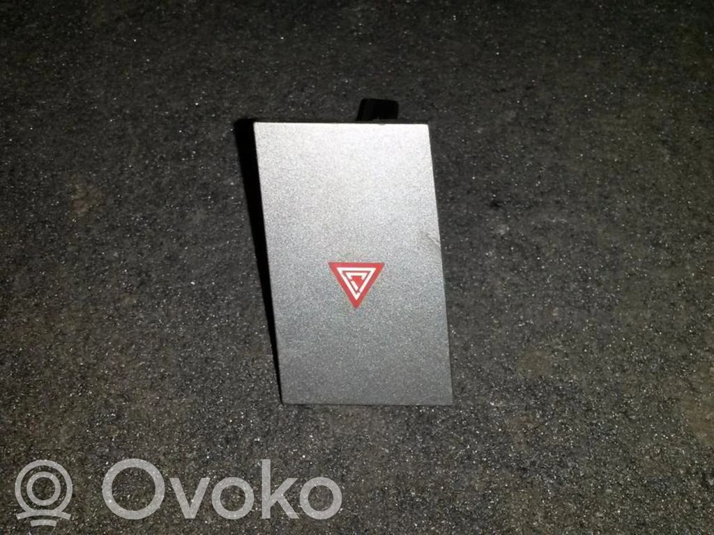 Opel Vectra C Interruttore luci di emergenza