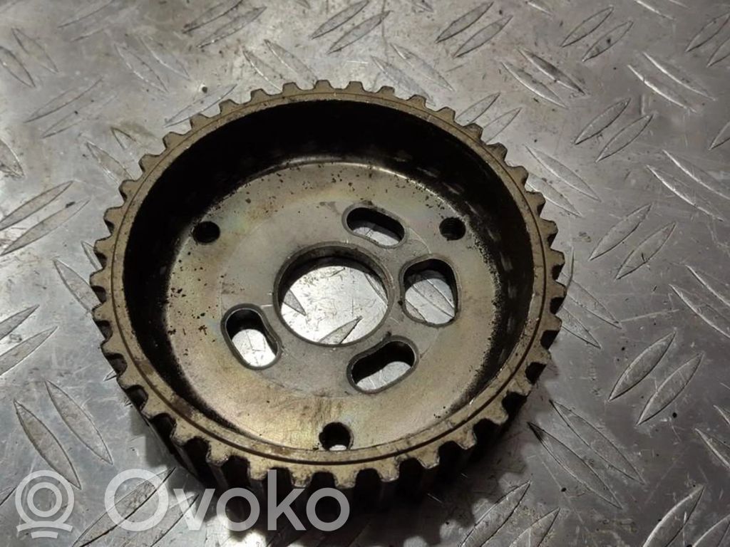 Ford Mondeo MK II Pinion pompă combustibil (fulie) 
