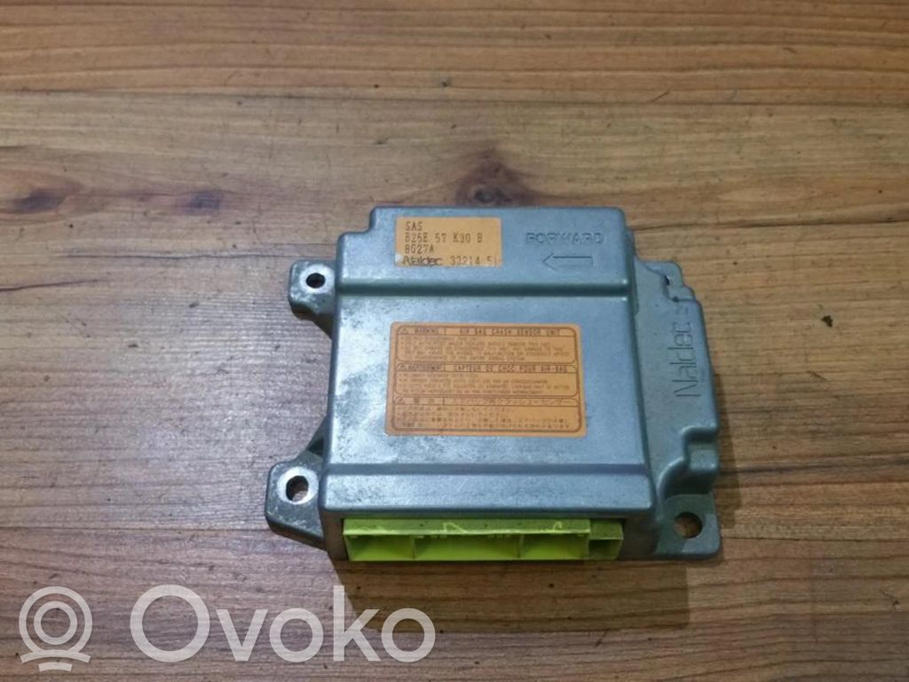 Mazda 323 F Unitate/modul de comandă airbaguri 