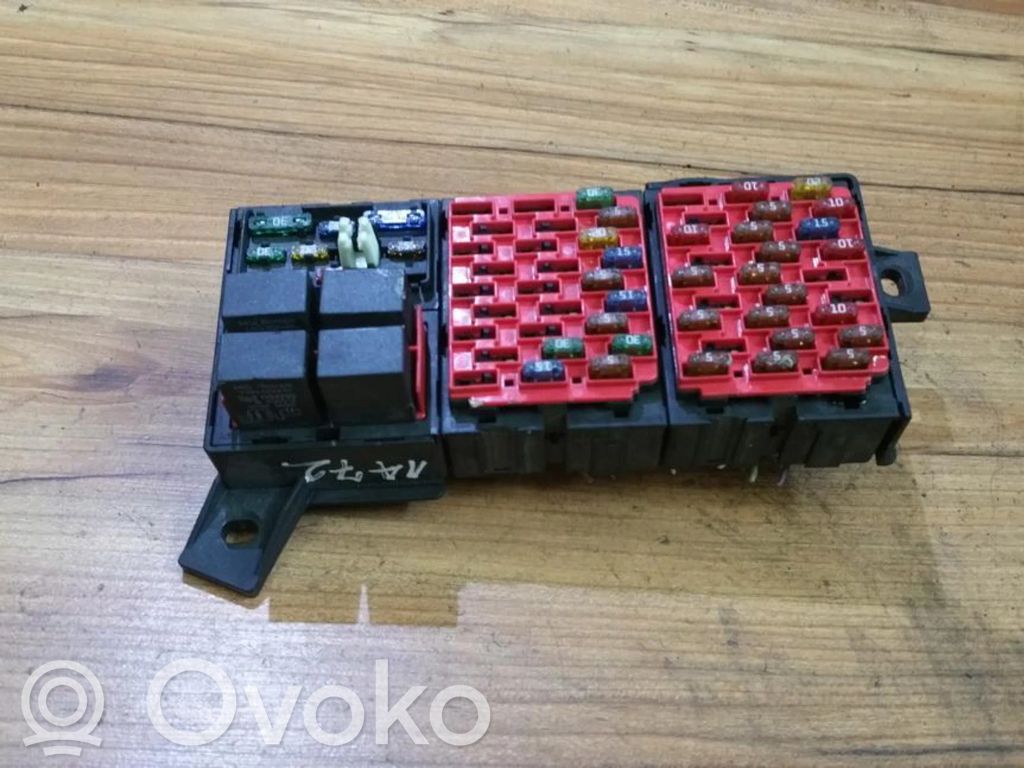 Sulakerasiasarja   YWB000440,YWB000440