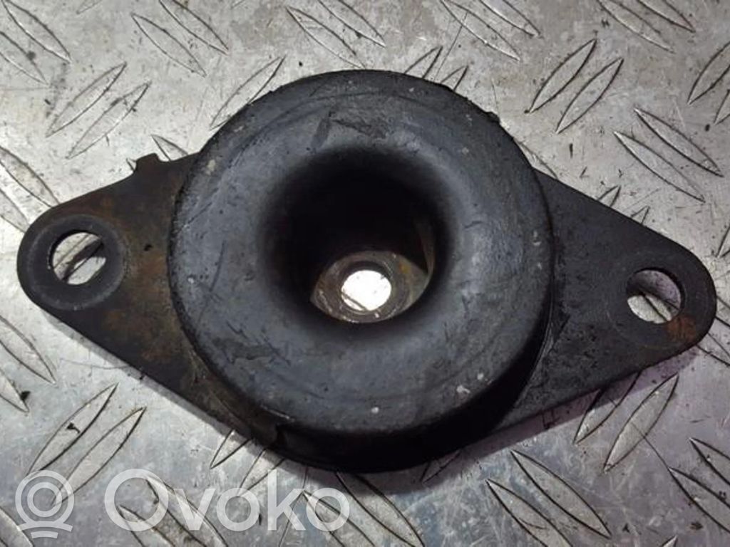 Renault Laguna I Engine mount bracket 