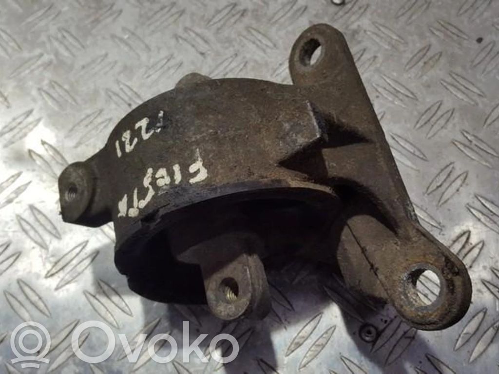 Ford Fiesta Engine mount bracket 