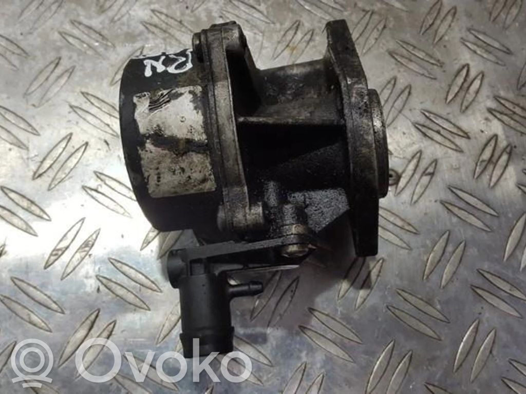 Vacuum pump