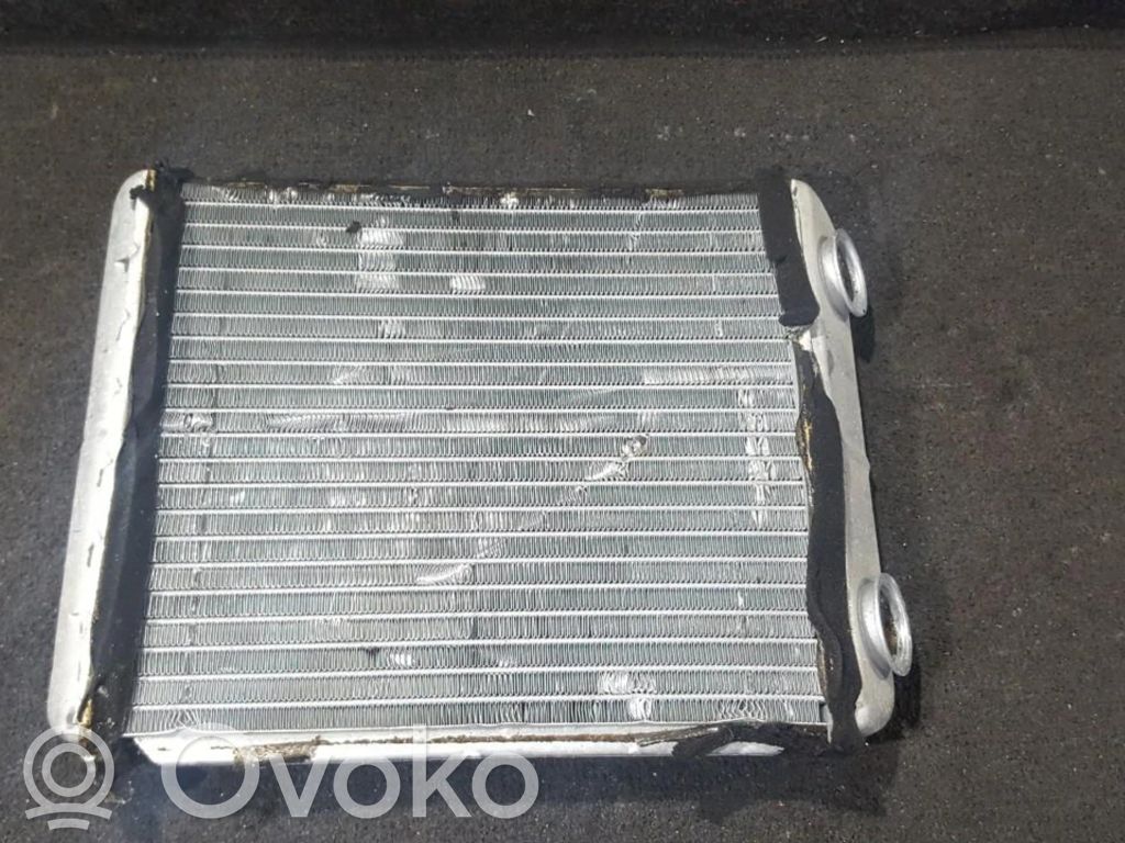 Mazda 323 F Radiator aerotermă 