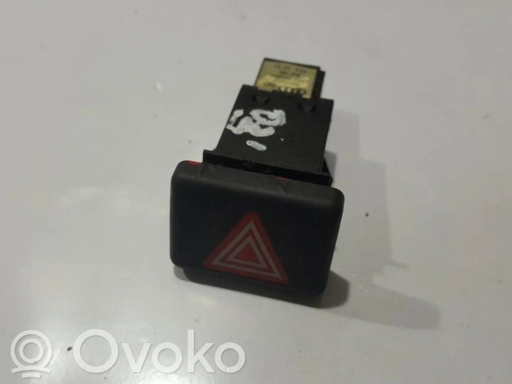 Hätävilkkujen kytkin   8E0941509,8E0941509