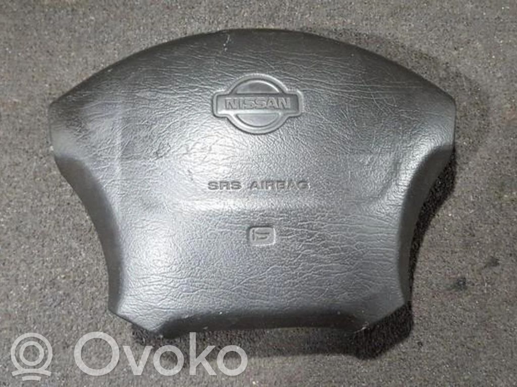 Nissan Primera Fahrerairbag 