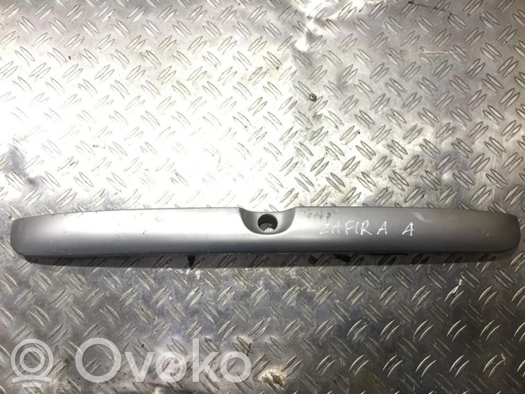 Opel Zafira A Barra luminosa targa del portellone del bagagliaio 